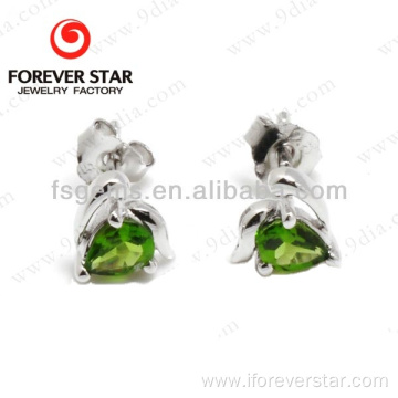 4*3 mm Pear Diopside 925 Silver Stud Earring